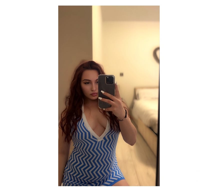 Thumbnail of Amy new lady on town - Photo 2