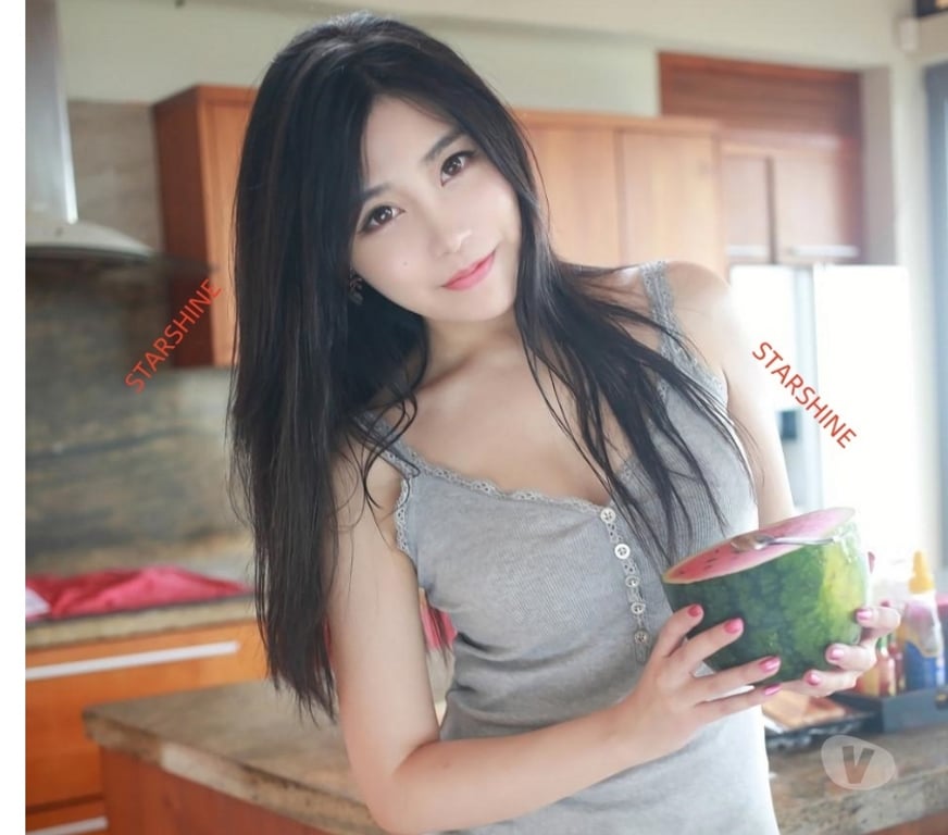 Photo of Chinese traditional hot oil relaxing full body massage