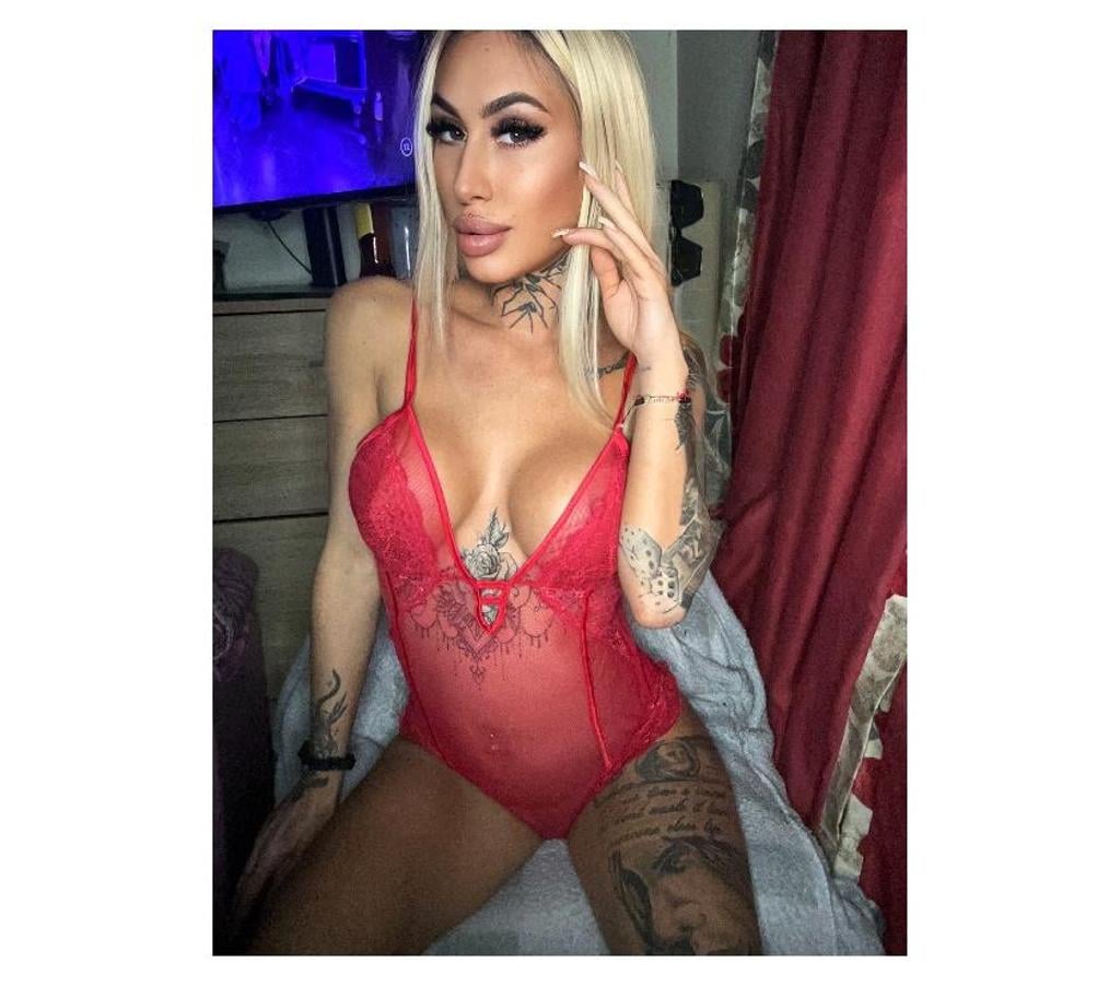 Photo of Hot blonde❤️only 1 week‼️the best owo❤️
