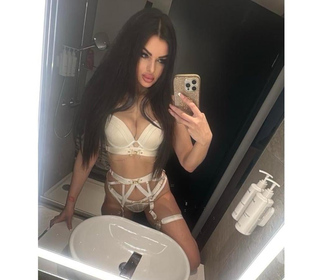 Photo of 🔞NEW fun Czech in the Area🔞 💯 Reading