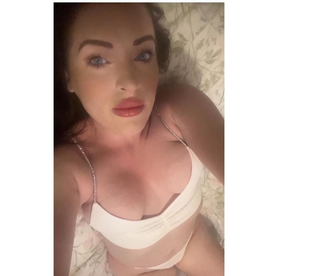 Thumbnail of MISS AMY SECRETS NOW IN EGHAM - Photo 6