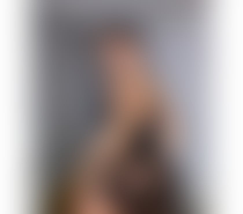 Thumbnail of Sexy bombshell EMMA 😈 just arrived 😈 party girl - Photo 8
