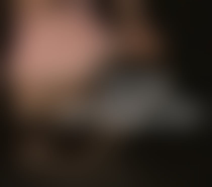 Thumbnail of Sexy petite blonde Louise - 100% English and Independent. X - Photo 5