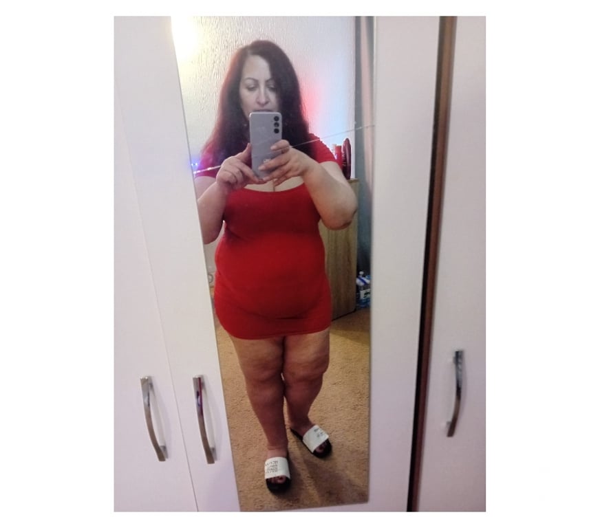 Photo of MILF REBECCA IN TOWN ❤️ PARTY GRIL❤️