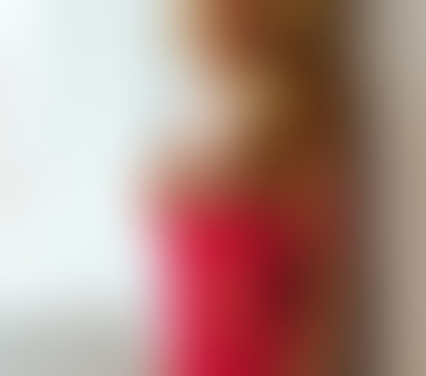 Thumbnail of Karina waiting for you - Photo 2