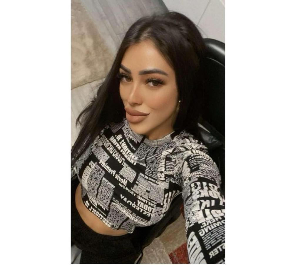 Photo of Hello its Elena , for the first time here ❤️ real pics