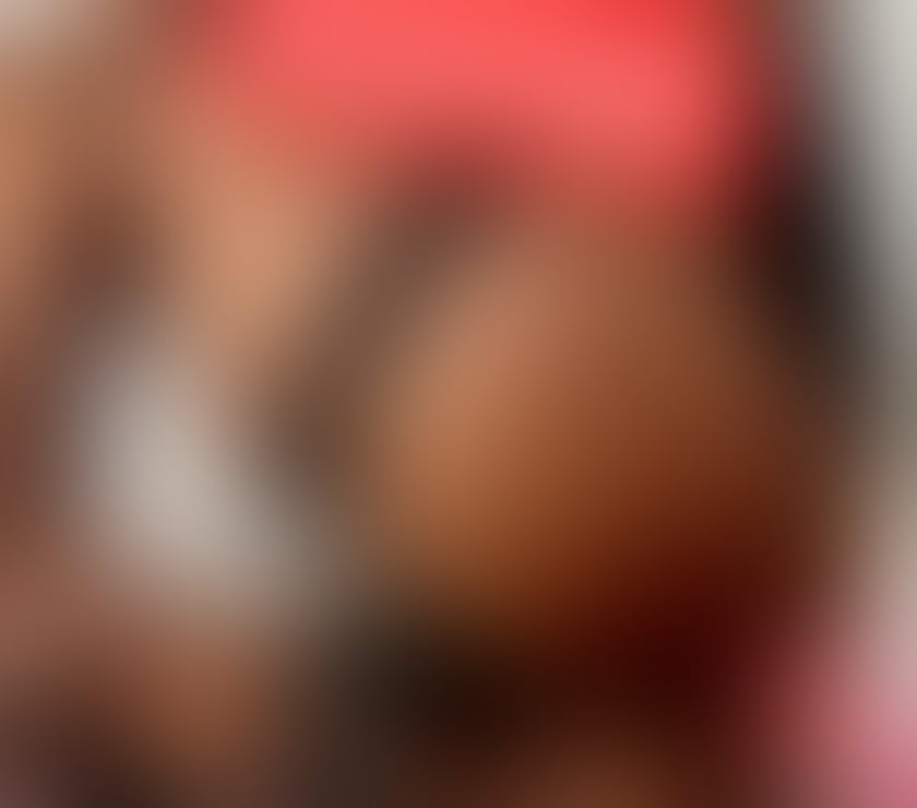 Thumbnail of Aliyah party Girl Awaiting naughty fun in a discreet place - Photo 10