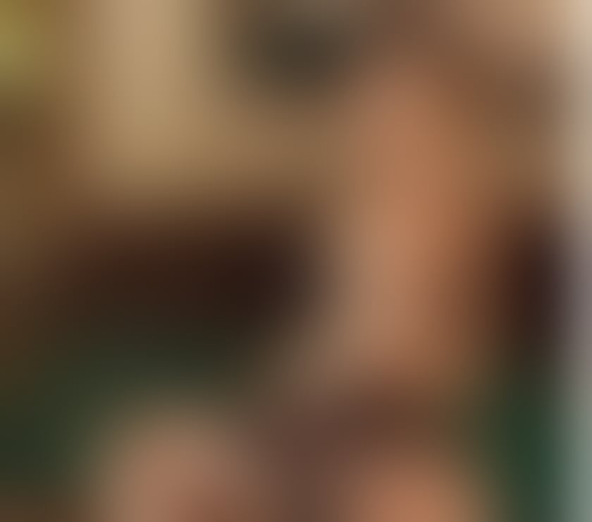 Thumbnail of Luísa very hot sexy girl - Photo 4
