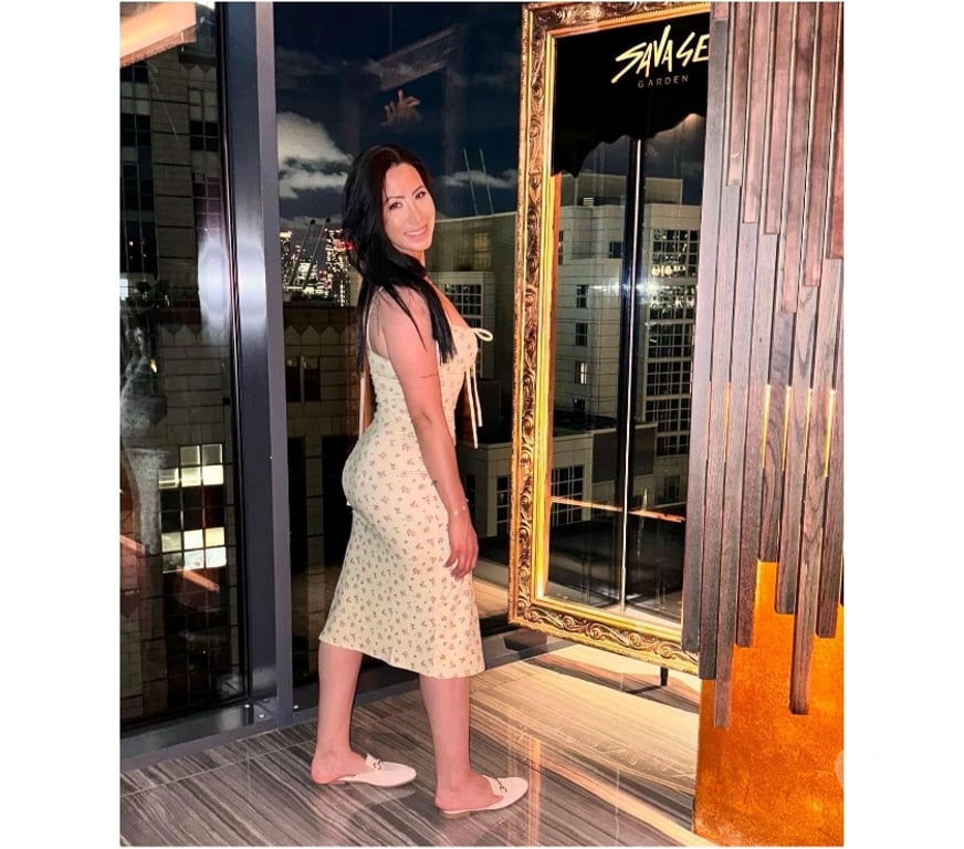 Thumbnail of Luiza🍯 sweet like honey 🎀 - Photo 5