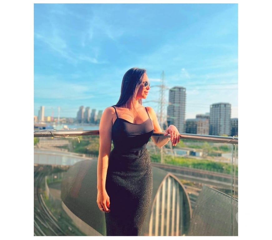 Thumbnail of Luiza🍯 sweet like honey 🎀 - Photo 4