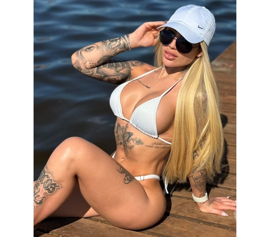 Thumbnail of SEXY LUIZA ❤️‍🔥 PARTY ❤️‍🔥 GFE - Photo 3