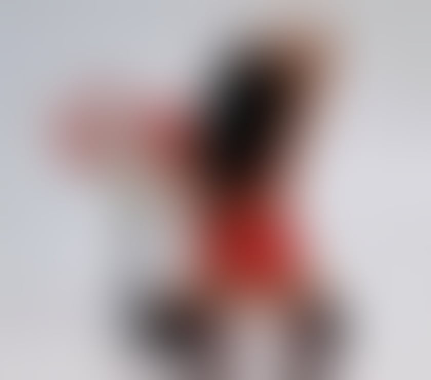 Thumbnail of PARTY 🎉 GOOD GIRL CALL ME KISS - Photo 2