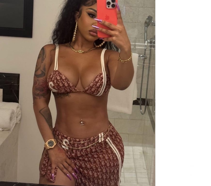 Photo of 🔥 hot morenita 🔥 New in