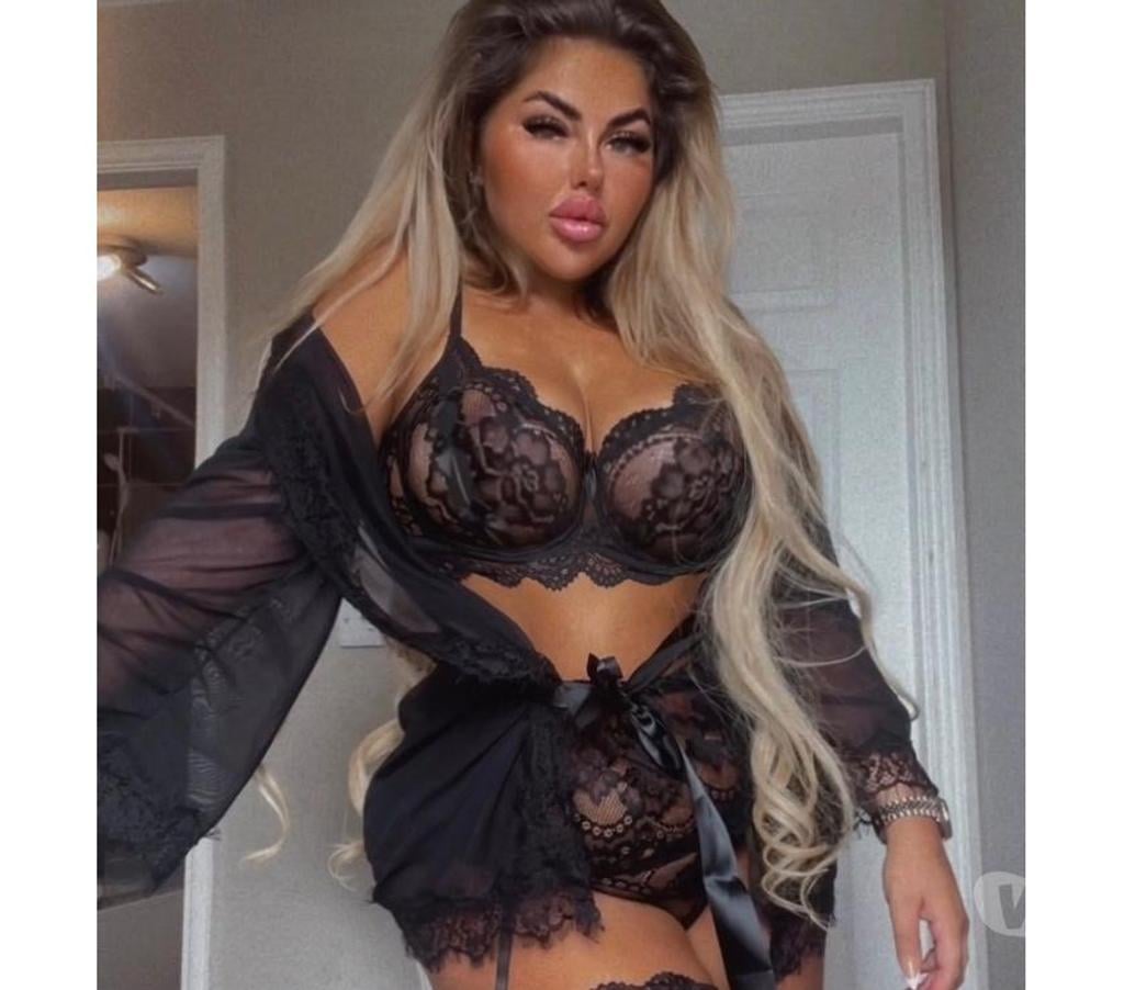 Photo of Busty Curvy Breezee newww!