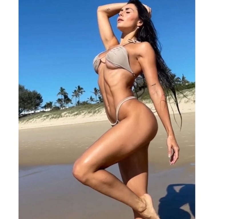 Photo of Honey Brazilian New in town 😍🇧🇷 party 🥳