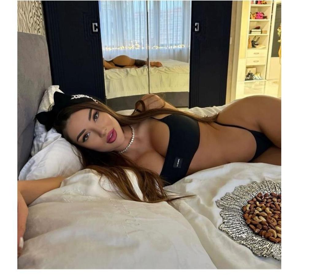 Thumbnail of Natalia new in town 🇧🇷🥰 - Photo 8