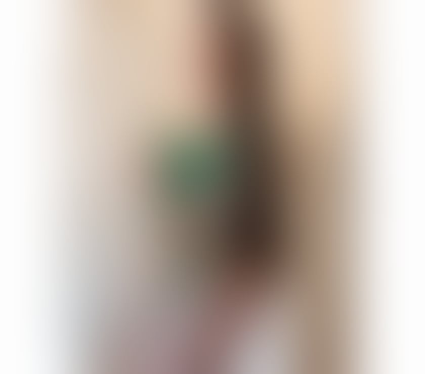 Thumbnail of Brazilian beauty. - Photo 9