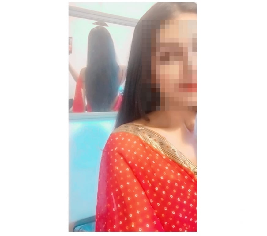Photo of Hi I'm swarthy, South Indian Tamil girl.