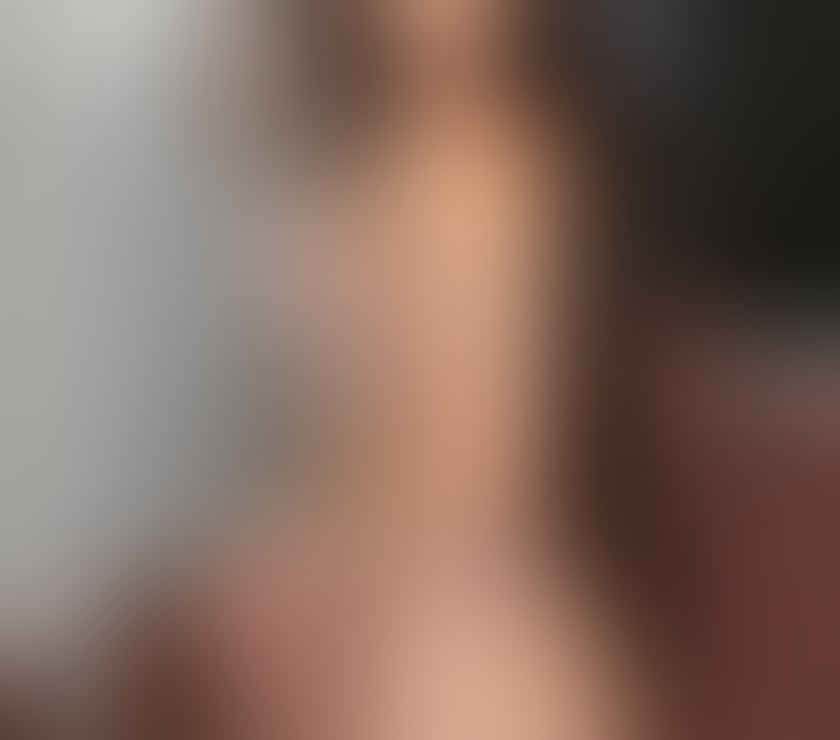 Thumbnail of Alessia, new party girl, and fun - Photo 2