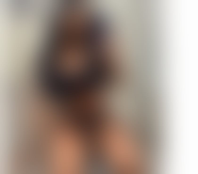 Photo of Brazilian party Girl