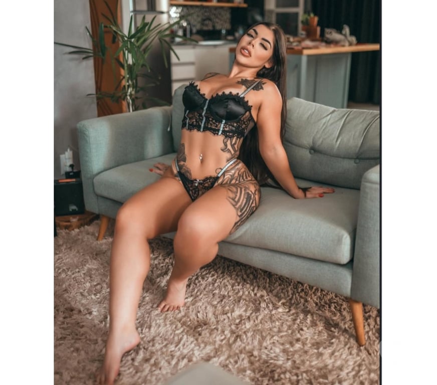 Thumbnail of Spicy Carioca Queen 🇧🇷 – 100% Brazilian Fire - Photo 2