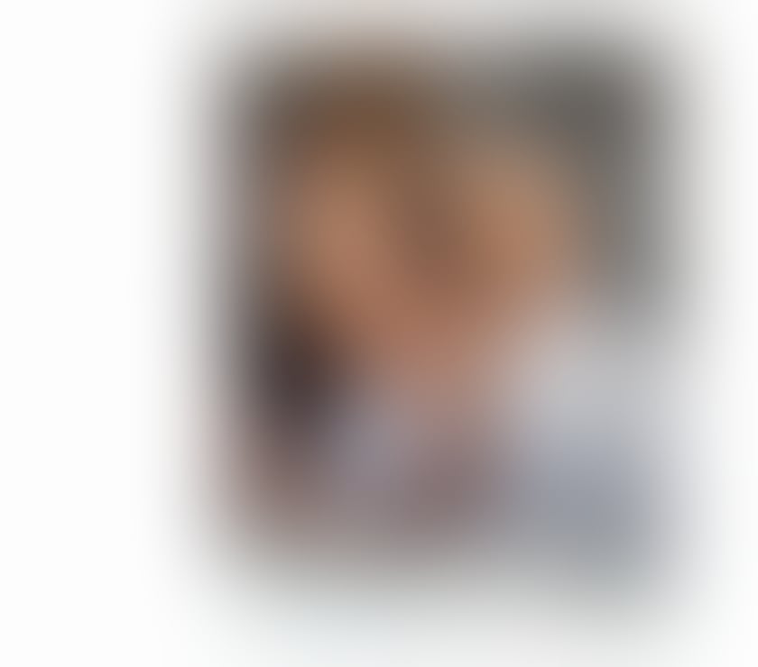 Thumbnail of Júlia Machado xx - Photo 3