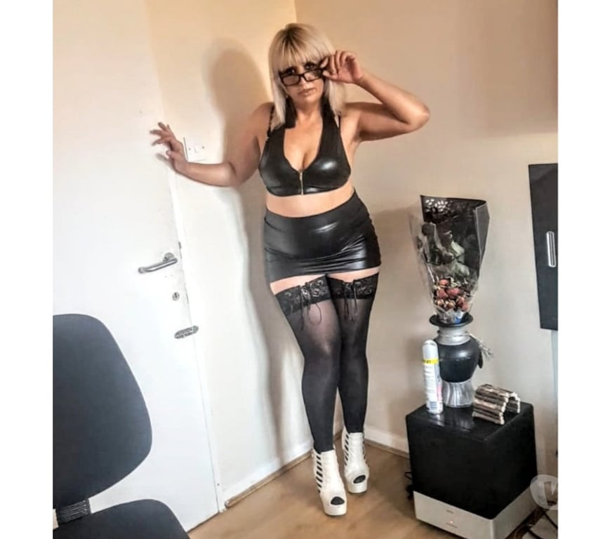 Thumbnail of Jessica Milf in Enfield - Photo 3