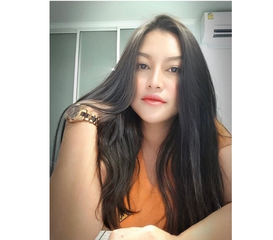 Thumbnail of 🌸Full hour of relaxing massage pics on WhatsApp🌸 - Photo 2