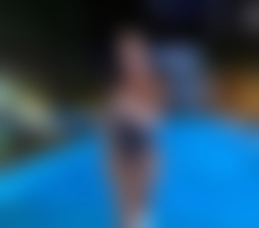 Thumbnail of Cami ❤️Party Girl - Photo 3