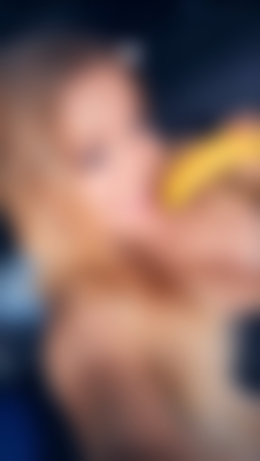 Thumbnail of Curvy, elegant and lovely smile💋💋 - Photo 6