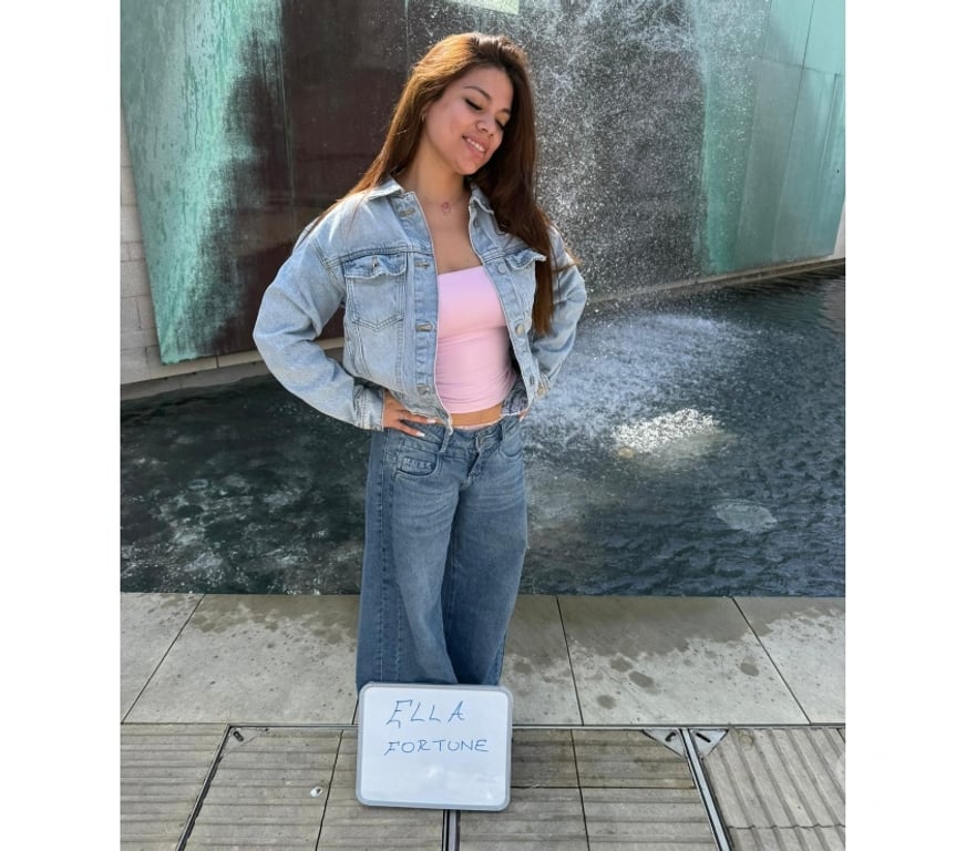 Thumbnail of 🌹 Sexy Slim Beauty ~ Elegant, Sensual & Fun - Photo 5