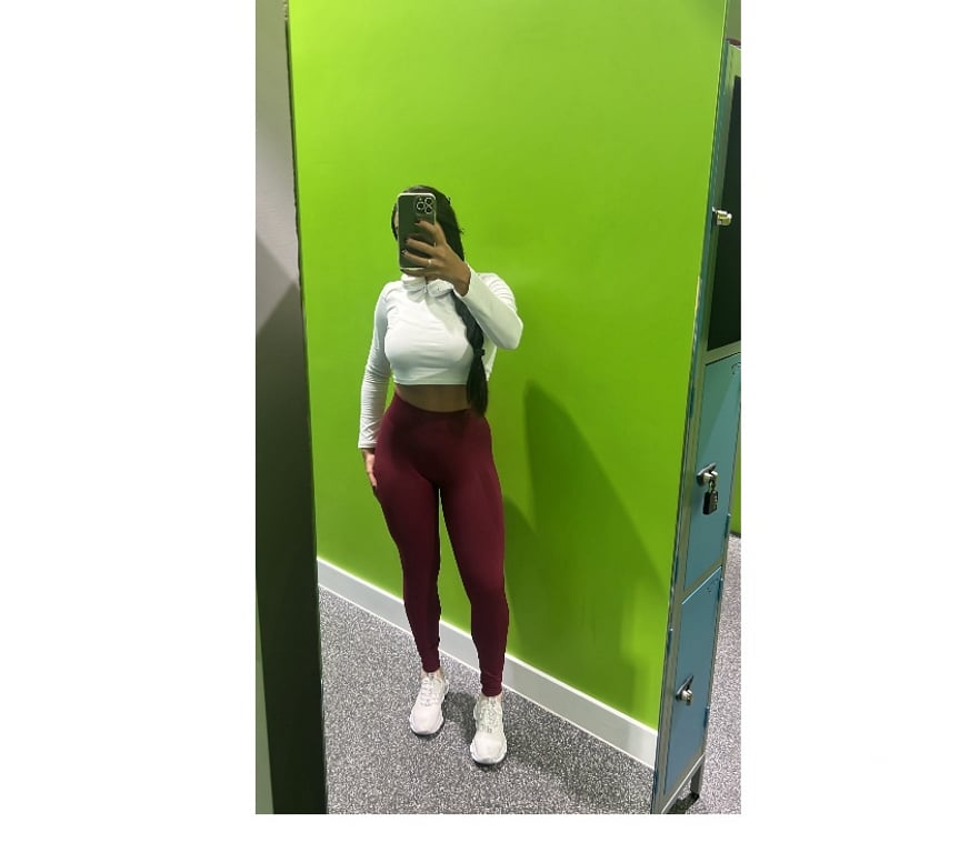 Photo of 🥳🎉Sexy brunette newbie 🔥😈