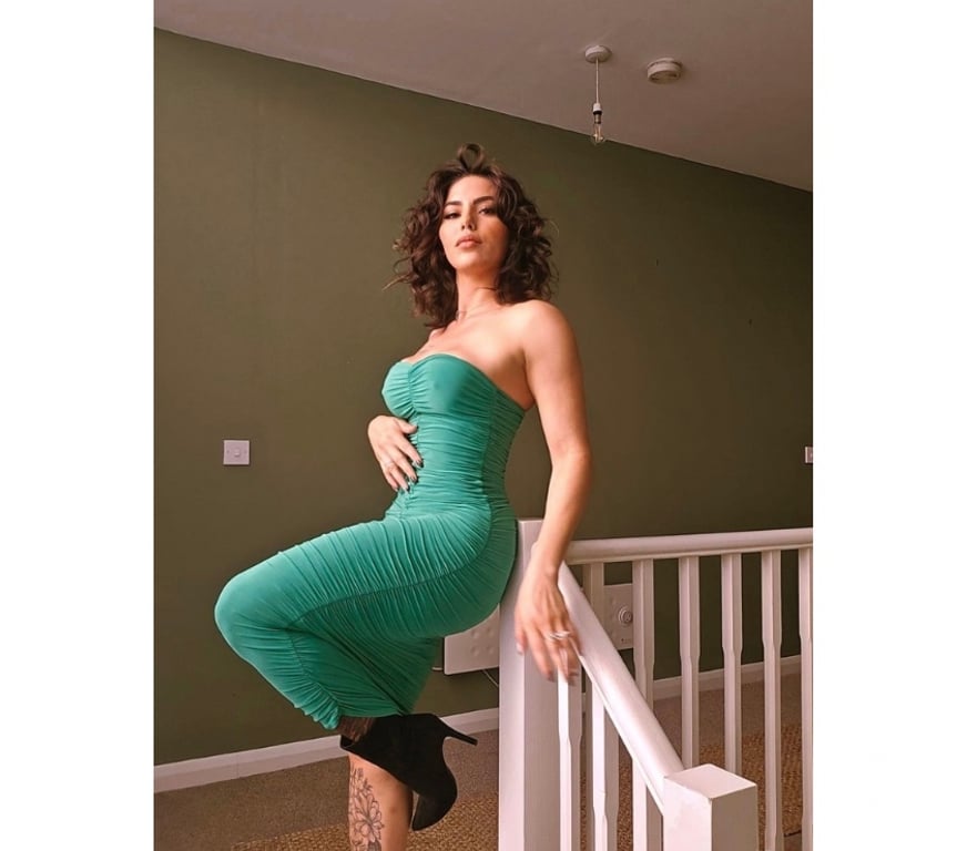 Thumbnail of HELLEN🔞HOT GIRL💯GENUINE PHOTOS - PARTY🍾🥂 - Photo 4