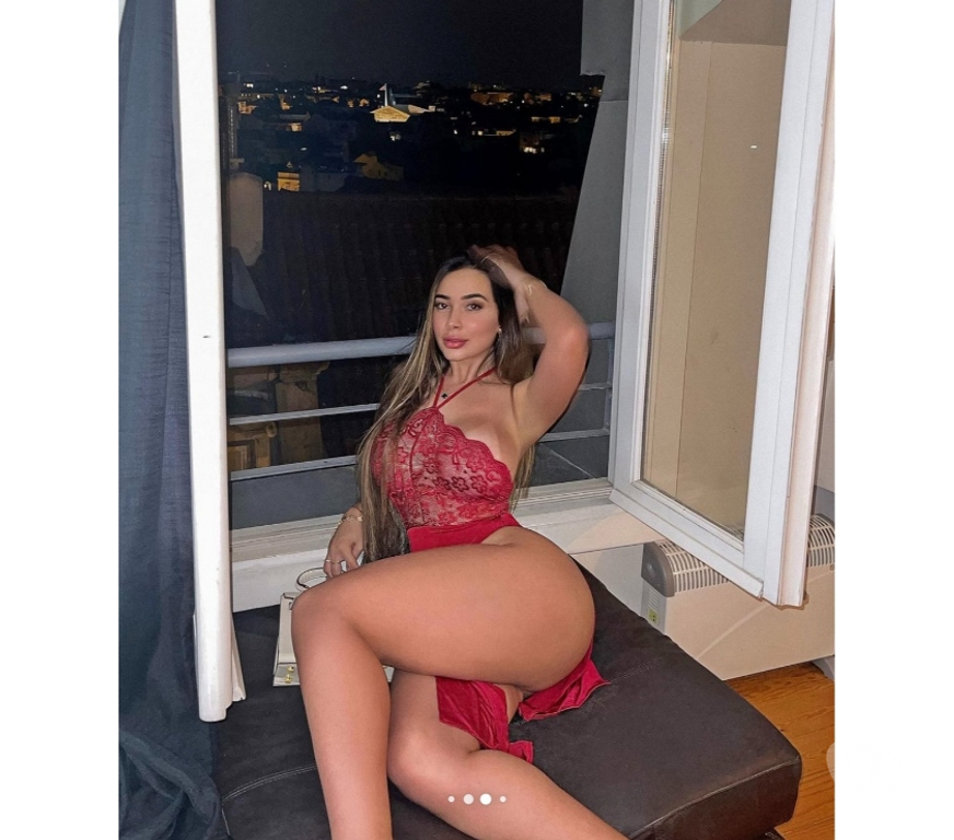 Photo of CAROL BRAZILIAN , STUNNING & SEXY