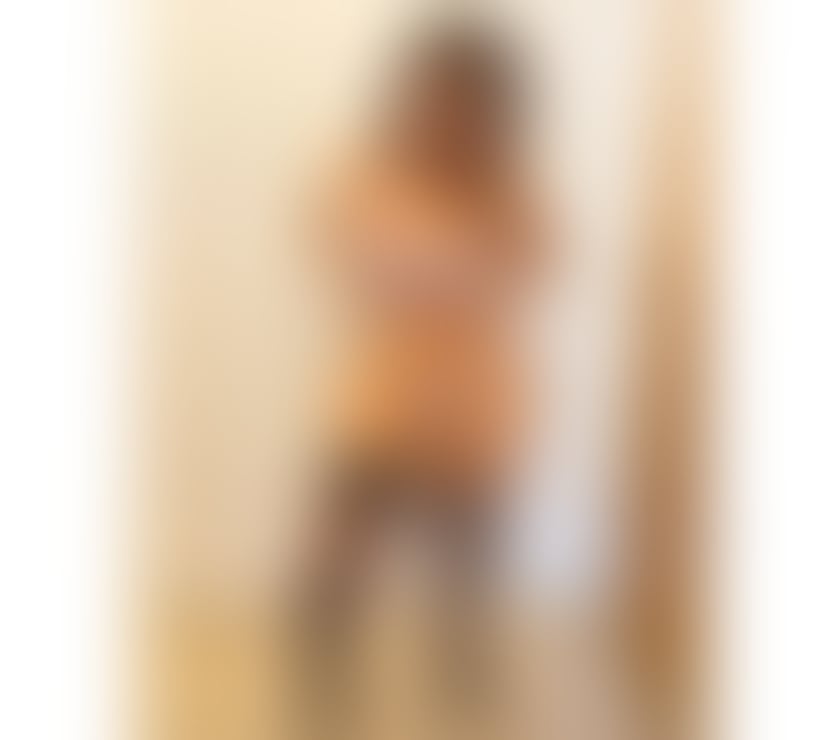 Thumbnail of I am Bella, a beautiful Brazilian woman - Photo 2