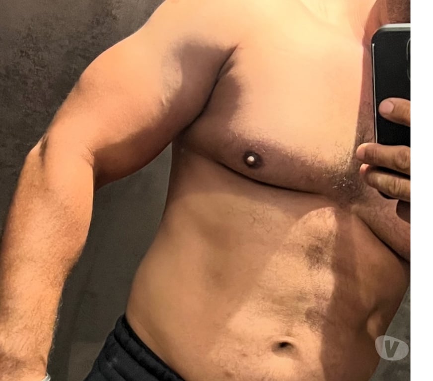 Hot muscle , handsome man - Photo 1 of 2