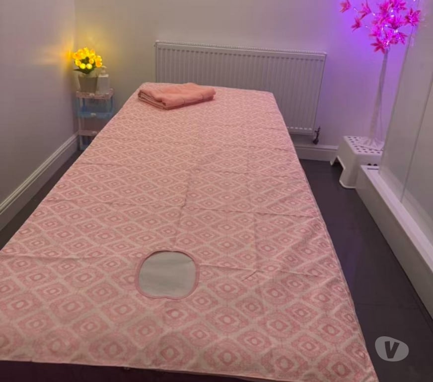 Thumbnail of Experience True Comfort MASSAGE (SE9) - Photo 2