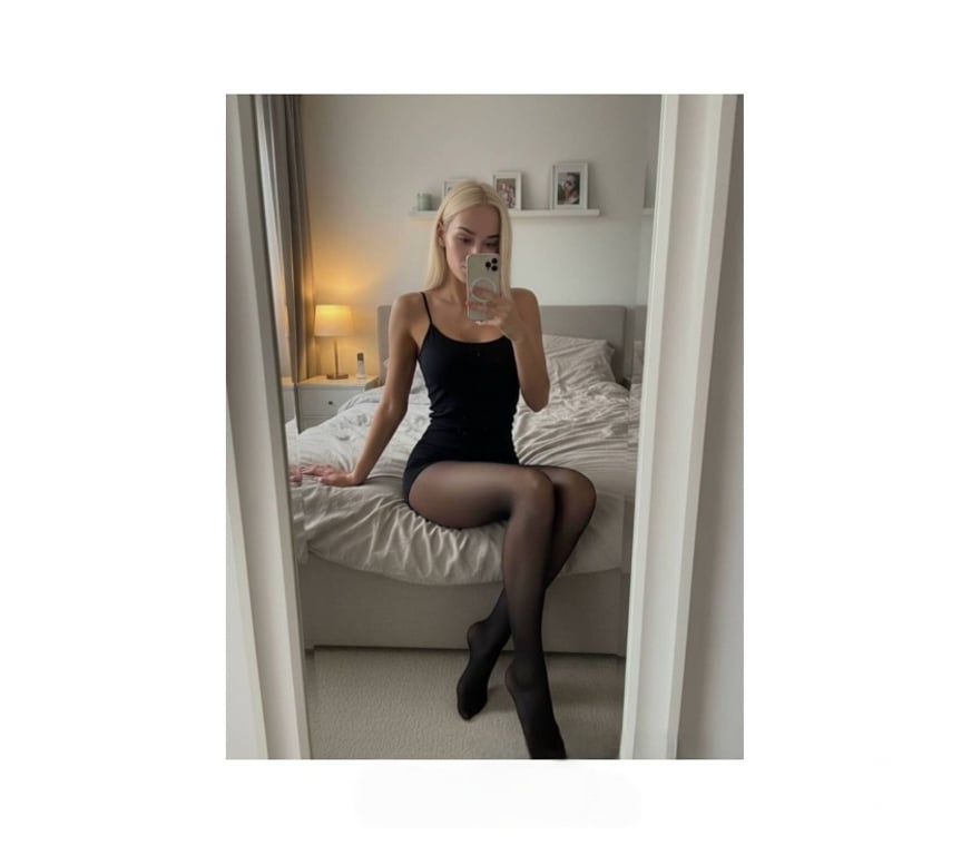 Thumbnail of New Amelia 25yo blonde here x - Photo 2