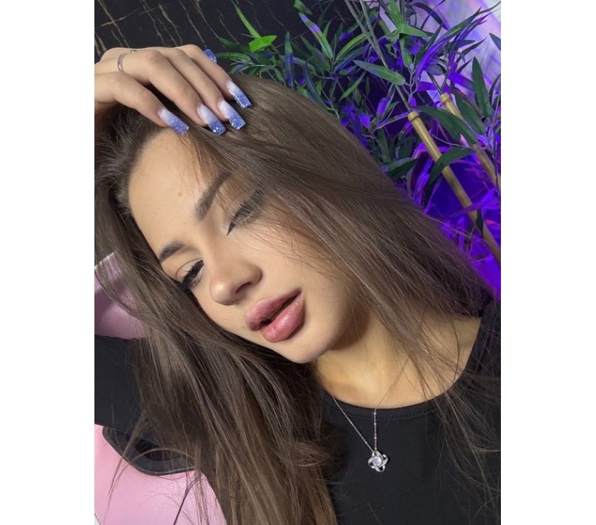 Thumbnail of Isabella – Innocent Look, Naughty Energy 💋 London - Photo 3