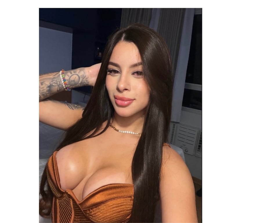 Babi Brazilian hot girl full services Party 🍒 - Photo 1 of 7
