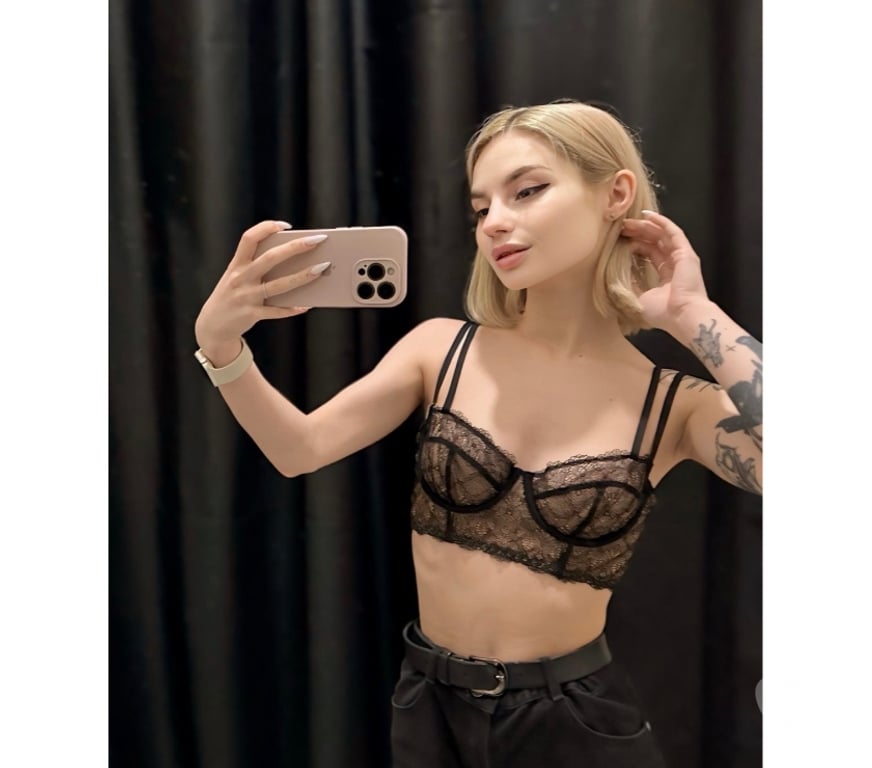Thumbnail of REAL PIC CATALEYA BLONDE READY FOR FUN-OWO-KSS - Photo 6