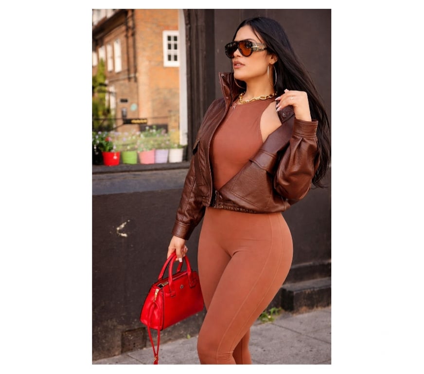 🇧🇷SEXY🔞GIRL⚜️Paola⚜️in Edgware-HA8🇧🇷 - Photo 1 of 9
