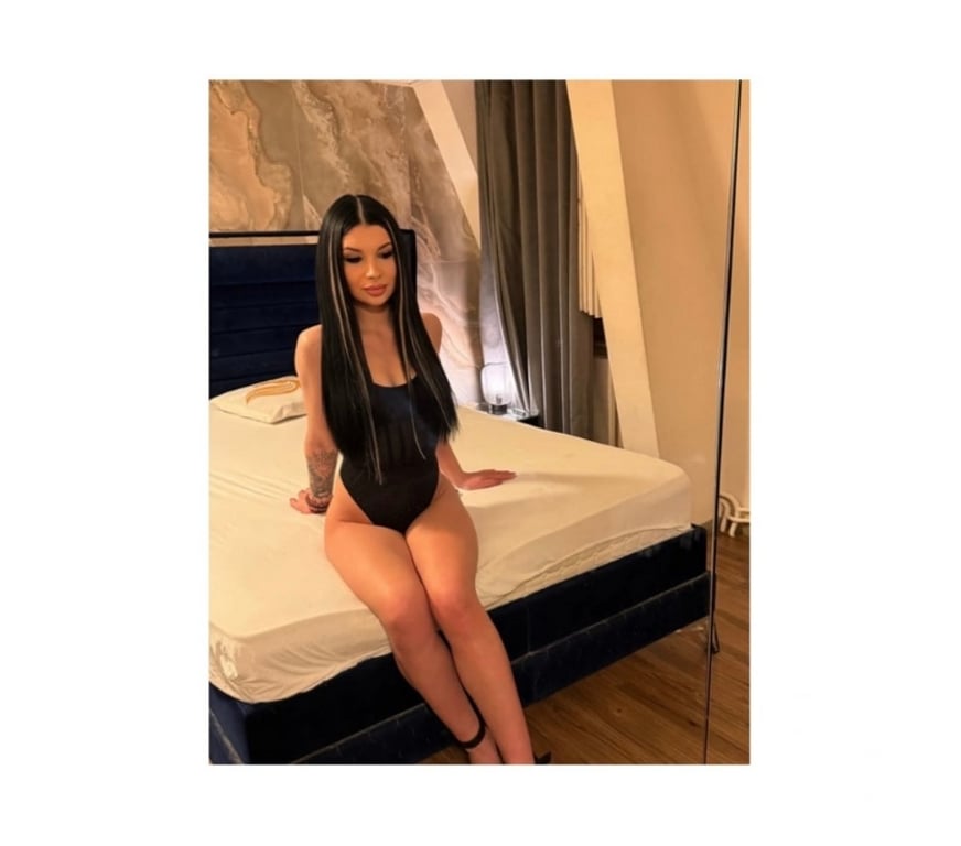 HOT NATY ❤️‍🔥 PARTY GIRL - Photo 1 of 3